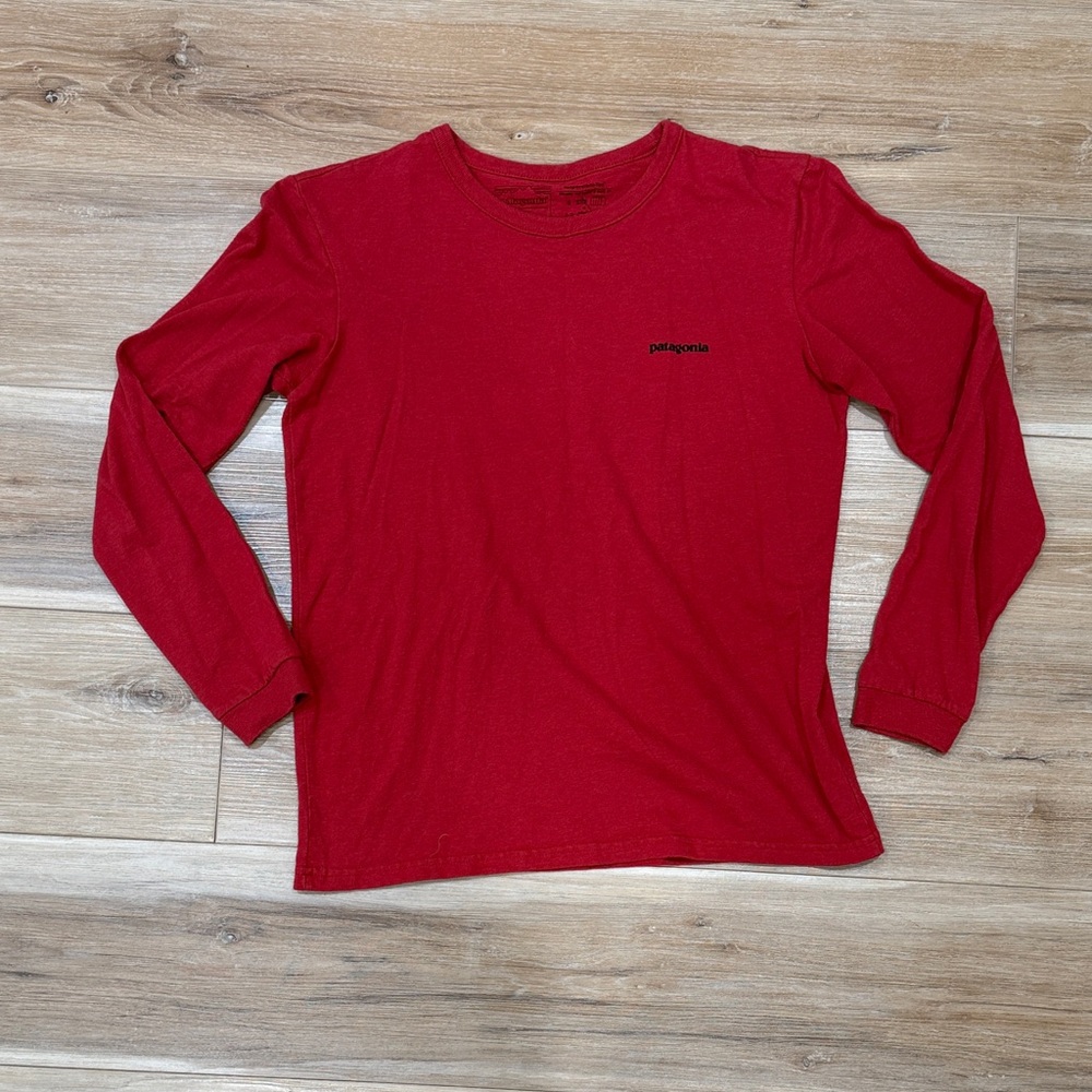 Patagonia Vibrant Red Crew Neck Shirt